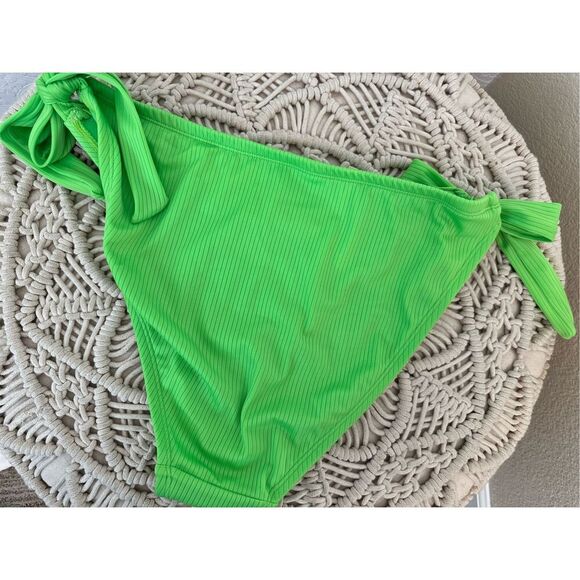 Wild Fable White and Green Ribbed Low Rise High Leg Bikini Size X 14/16 New - Picture 5 of 8